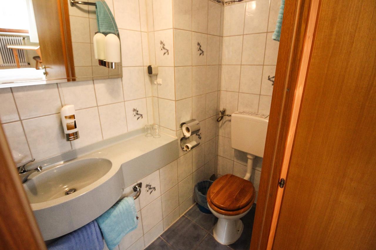 Bogensporthotel "Bad" アイゼンバッハ エクステリア 写真